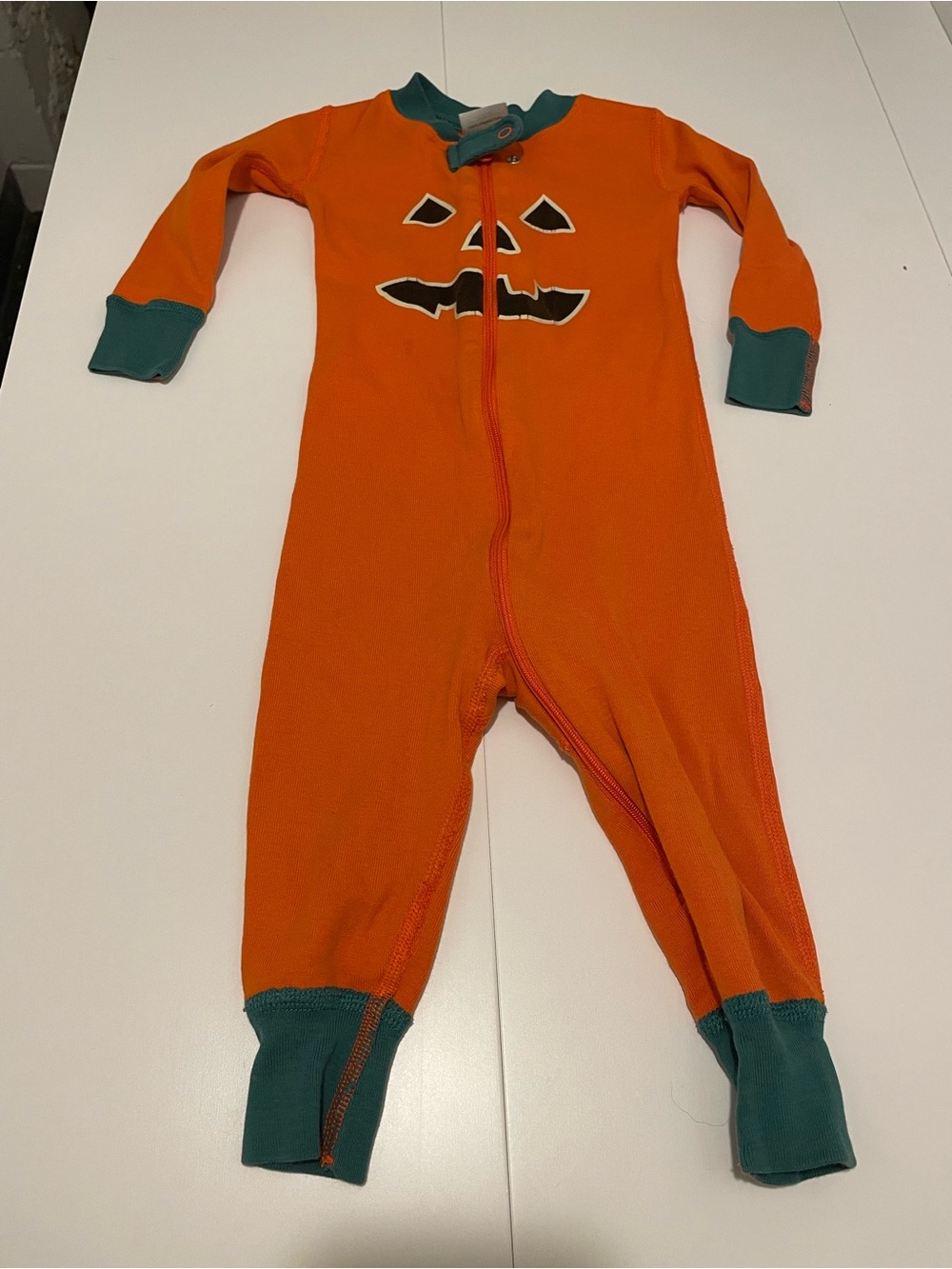 Hanna Andersson Brand Size 75 12-18 Months Halloween Jack-O-Lantern Sleeper Pjs